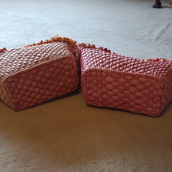 Straw Studios NWT Pink & Orange Woven Straw Totes With Button Trim - Picture 7 of 9